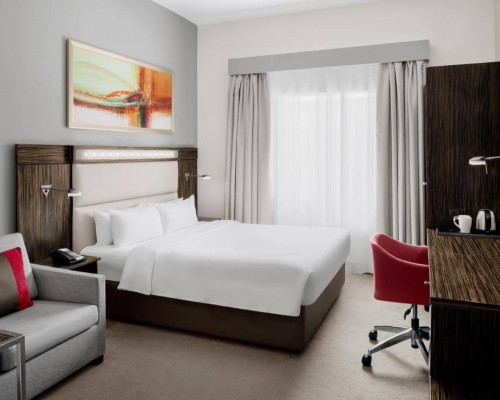 Holiday Inn Express Dubai Internet City — отель 3* в Дубае
