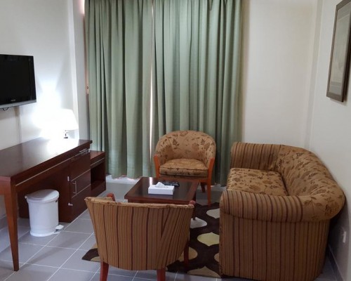 London Crown 2 Hotel Apartments 3*
