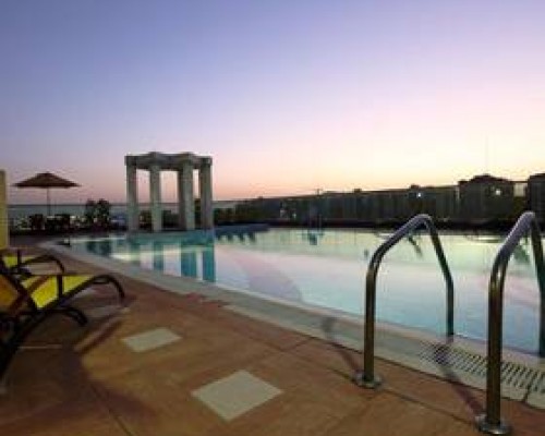 Dunes Hotel Apartment Al Qusais — апартаменты в Дубае