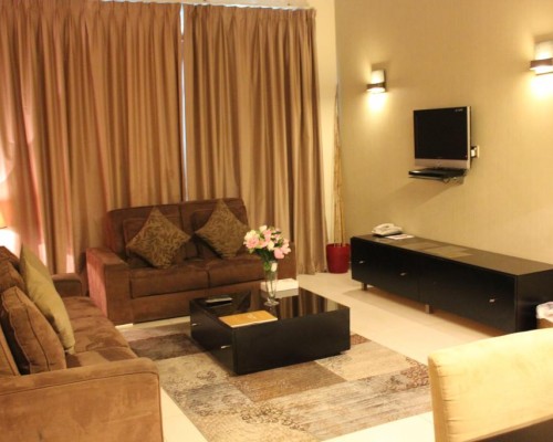 Royal Ascot Hotel Apartment - Kirklees 2