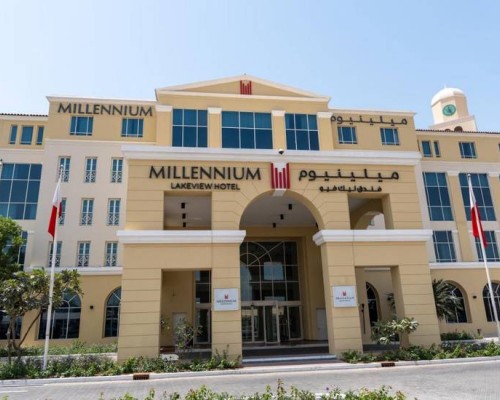 Millennium Lakeview Hotel 4* в Дубае
