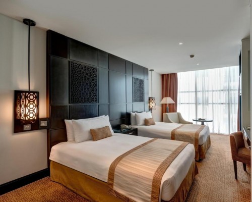Holiday Inn Dubai Al Barsha 4* — отель в районе Al Barsha 1, Дубай