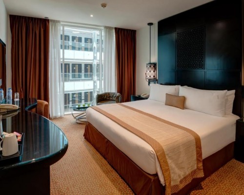 Holiday Inn Dubai Al Barsha 4* — отель в районе Al Barsha 1, Дубай