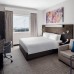 Holiday Inn Express Jumeirah в Дубае: что важно знать