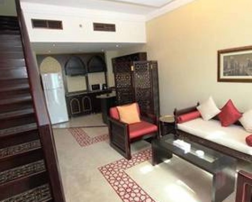 Boutique 7 Hotel and Suites