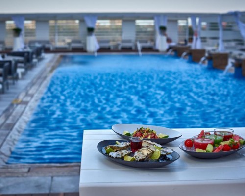 Media One Hotel 4* в Дубае: честный обзор