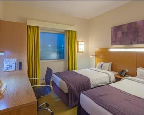 Holiday Inn Express Dubai Airport — отель 3* в Дубае