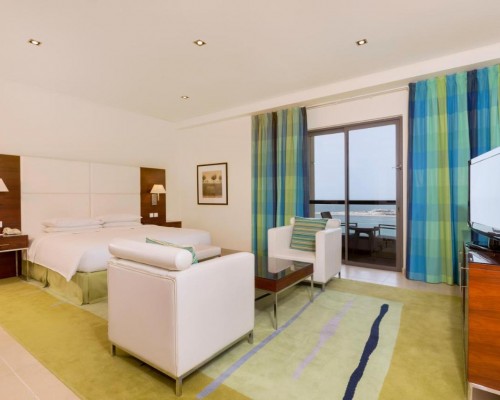 Hilton Dubai The Walk 4* — отель в Дубае, Джумейра Бич Резиденс