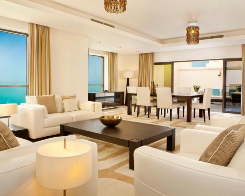 Hilton Dubai The Walk 4* — отель в Дубае, Джумейра Бич Резиденс