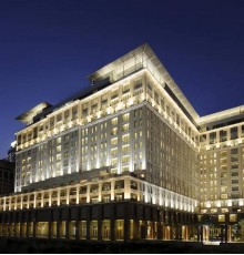 The Ritz-Carlton Executive Residences, Dubai Int. Fin. Centre 5* The Ritz-Carlton Executive Residences, Dubai Int. Fin. Centre 5*