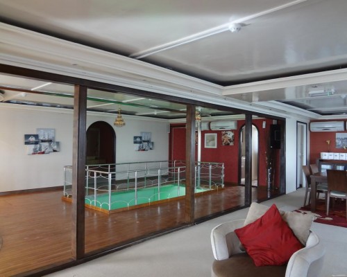 Jawhara Marines Floating Suite