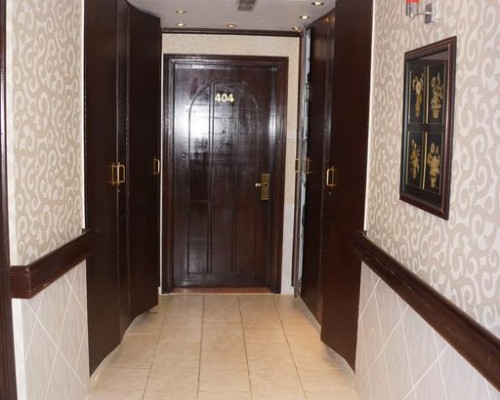 Downtown Hotel 2*