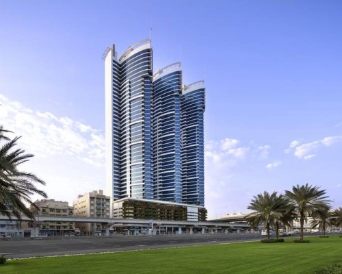 Novotel Dubai Al Barsha 4* — отель в Дубае, Аль-Барша