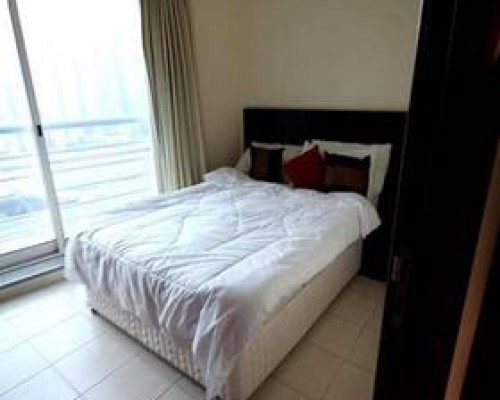 Dubai Apartments - Jumeirah Lakes Towers - Lake Terrace Tower