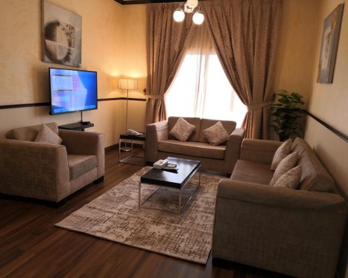 Boulevard City Suites