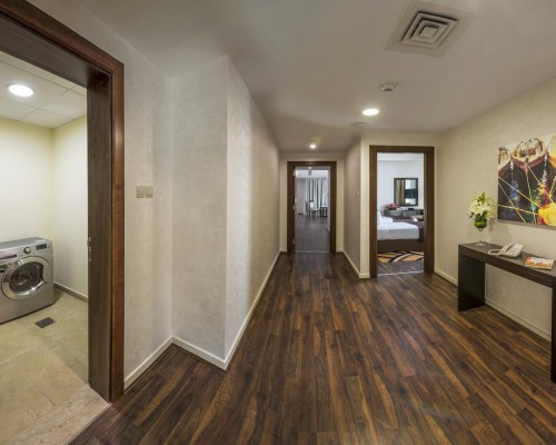 City Premiere Marina Hotel Apartments 5* — апарт-отель в Дубай-Марине