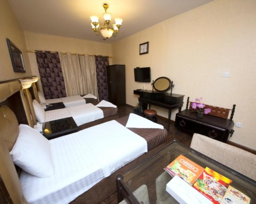 Hafez Hotel Apartments 3* — апартаменты в Дубае, район Al Ras