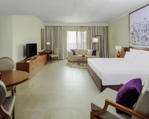 Pullman Dubai Creek City Centre Residences 5*