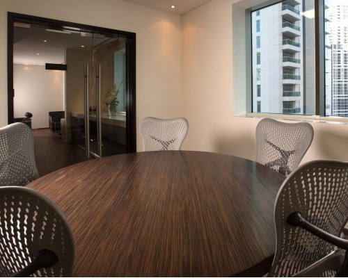 Pullman Dubai Jumeirah Lakes Towers 5*