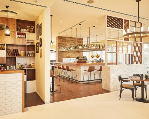 Pullman Dubai Jumeirah Lakes Towers 5*