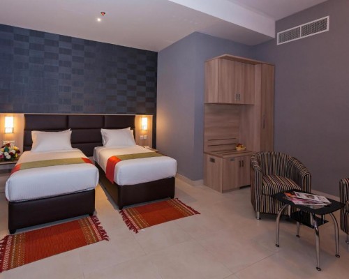 Flora Square Hotel 2* в Дубае