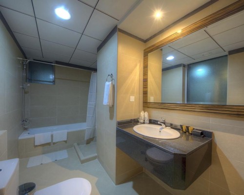 Orchid Vue Hotel 4*