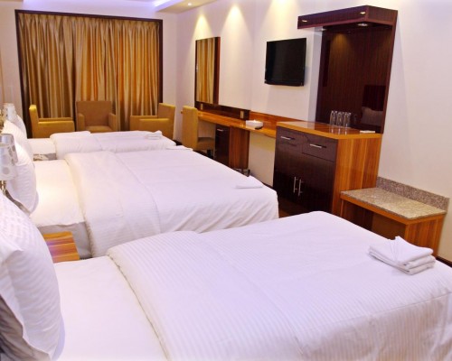 Fal Hotel L.L.C 1*