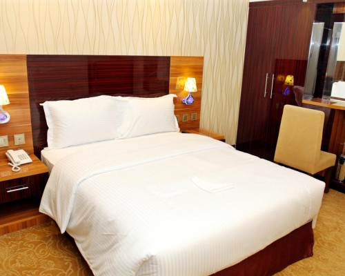 Fal Hotel L.L.C 1*