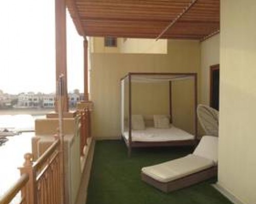 Yanjoon Holiday Homes - Palm Jumeirah Marina Residence