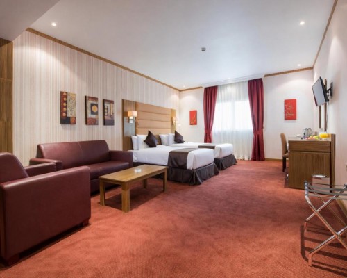 Royal Tulip Hotel 3*