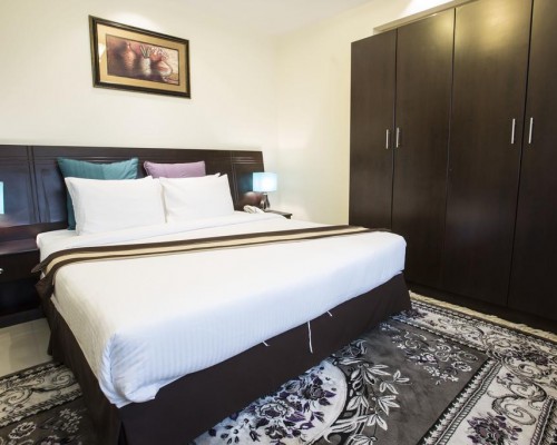 Travellers Hotel Apartment в Дубае, район Аль-Барша