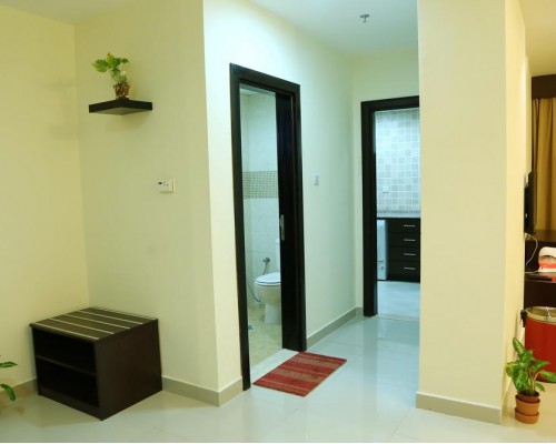 Travellers Hotel Apartment в Дубае, район Аль-Барша