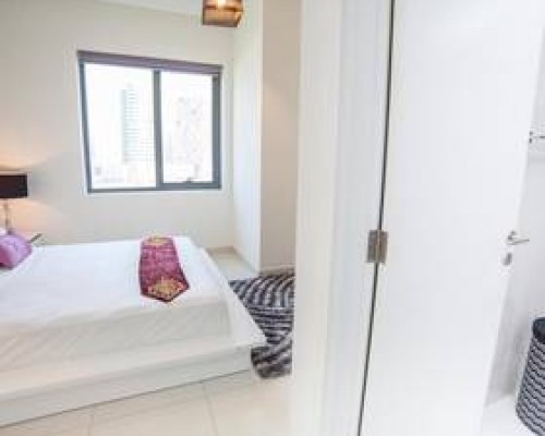 Keys Please Holiday Homes - Executive Towers - Business Bay