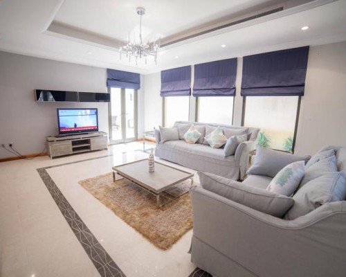 Keys Please Holiday Homes - Villa with Private Beach on Frond C - Palm Jumeirah Island