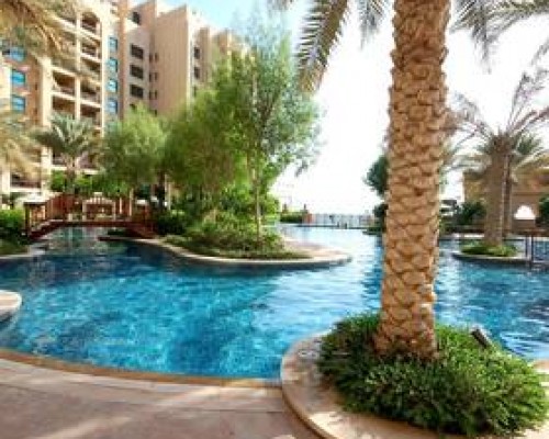 E&T Holiday Homes - South