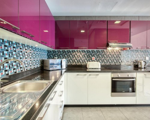 Deluxe Homes - Cayan Tower
