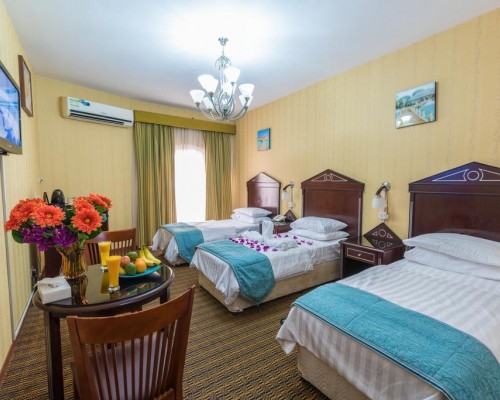 Victoria Hotel