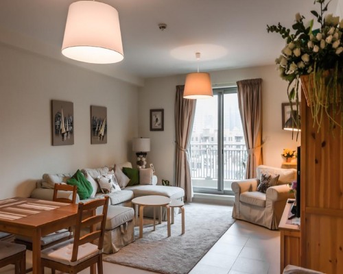 One Bedroom Apartment - Boulevard Central 1