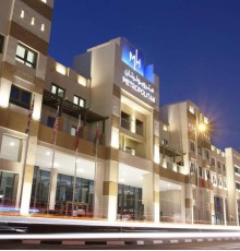 Metropolitan Hotel Dubai 4* Metropolitan Hotel Dubai 4*