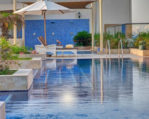 Metropolitan Hotel Dubai 4* — отель в Дубае