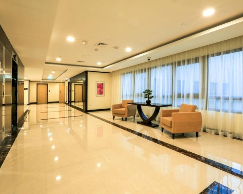 Metropolitan Hotel Dubai 4* — отель в Дубае