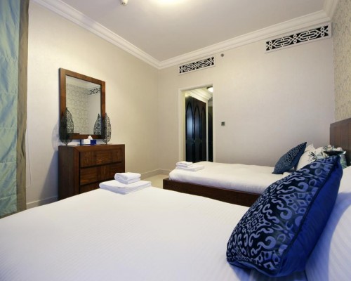 Signature Holiday Homes - Souk Al Bahar