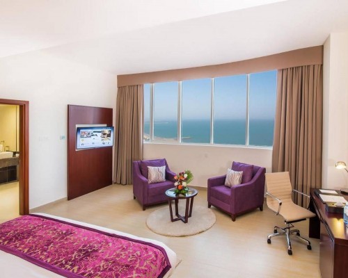 V Hotel Fujairah 4* — отель в Фуджейре, ОАЭ