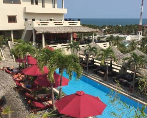 Mui Ne Hills Bliss Hotel 3* — отель на холме в Муйне