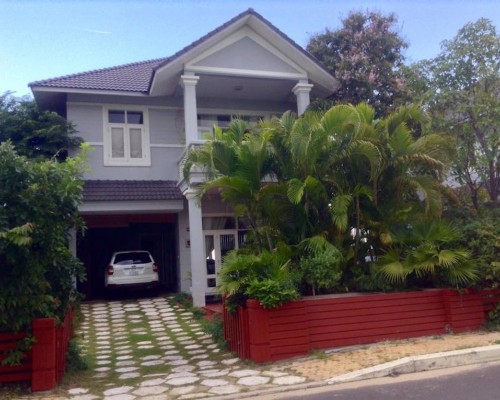 Luxury Villa Pool Mui Ne — вилла с бассейном в Муйне