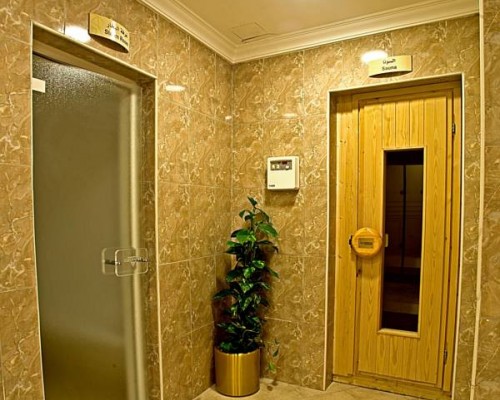 City Seasons Apt 5*