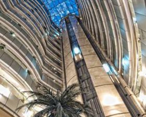 City Seasons Apt 5*