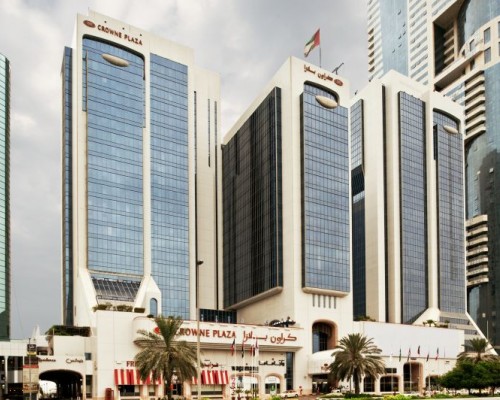 Crowne Plaza 5*