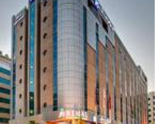 J5 Rimal 4* в Дубае: апартаменты с кухней и бассейном