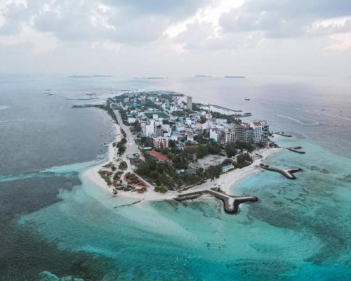Aquzz Inn Maafushi — отель на острове Маафуши, Мальдивы